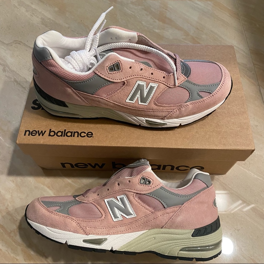 New Balance 991 “Kith Pink”